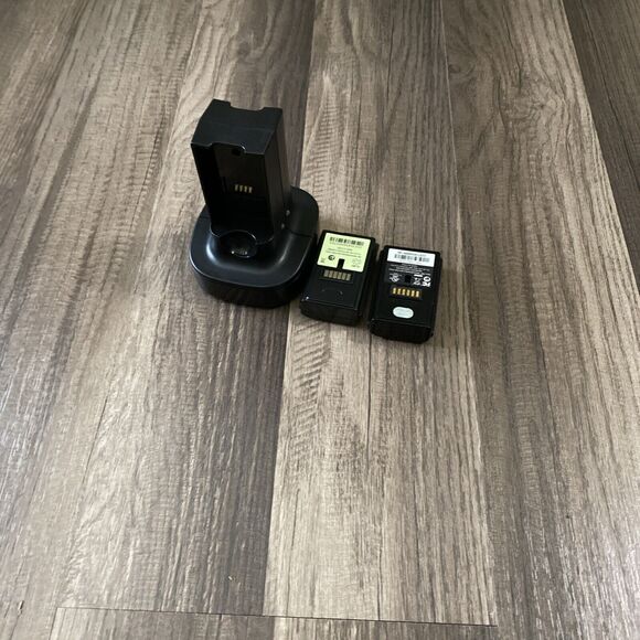 For Xbox 360 Rechargeable Battery & Dual Charging Station Dock Stand Base Used - Picture 3 of 3